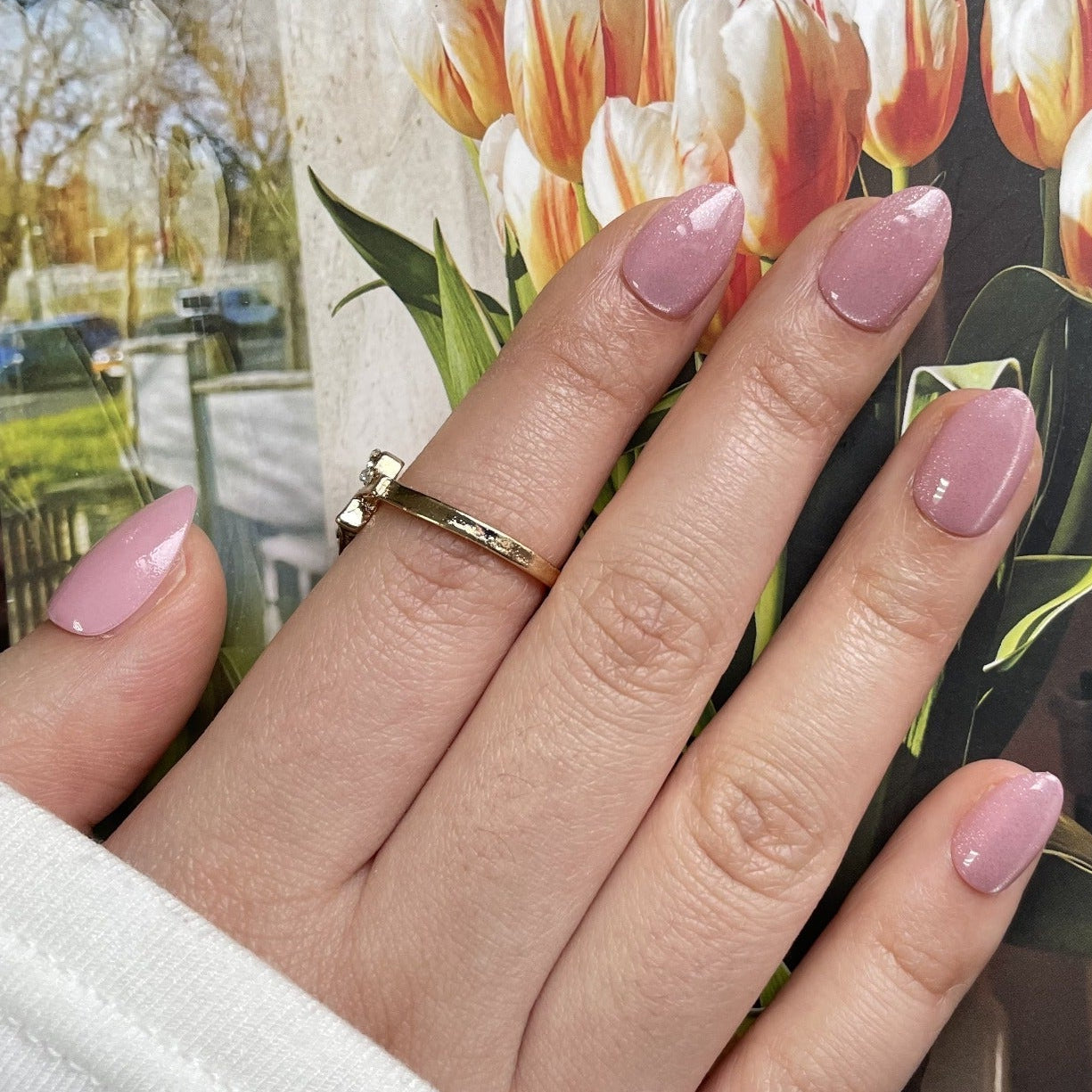 Bite Your Lip - Soft Gel Press Ons (Extra Short Natural)