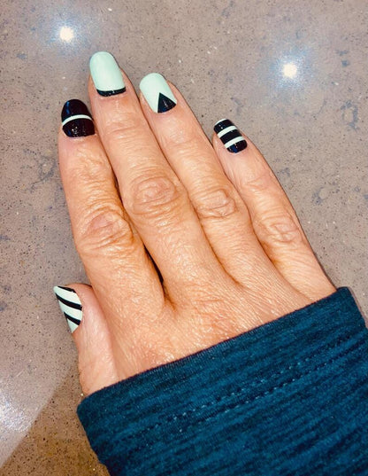 Holy Grail Nail Non-UV Nail Wraps Aftershock - Holy Classics (Non-UV Nail Wraps)