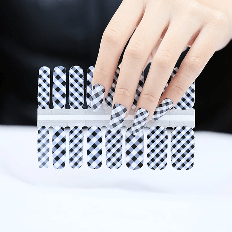 Holy Grail Nail Non-UV Nail Wraps Black Tartan - Holy Classics (Non-UV Nail Wraps)