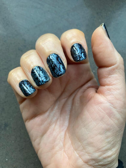 Holy Grail Nail Non-UV Nail Wraps Blackbird - Holy Classics (Non-UV Nail Wraps)