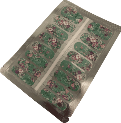 Holy Grail Nail Non-UV Nail Wraps Blooming Big Flowers - Holy Classics (Non-UV Nail Wraps)