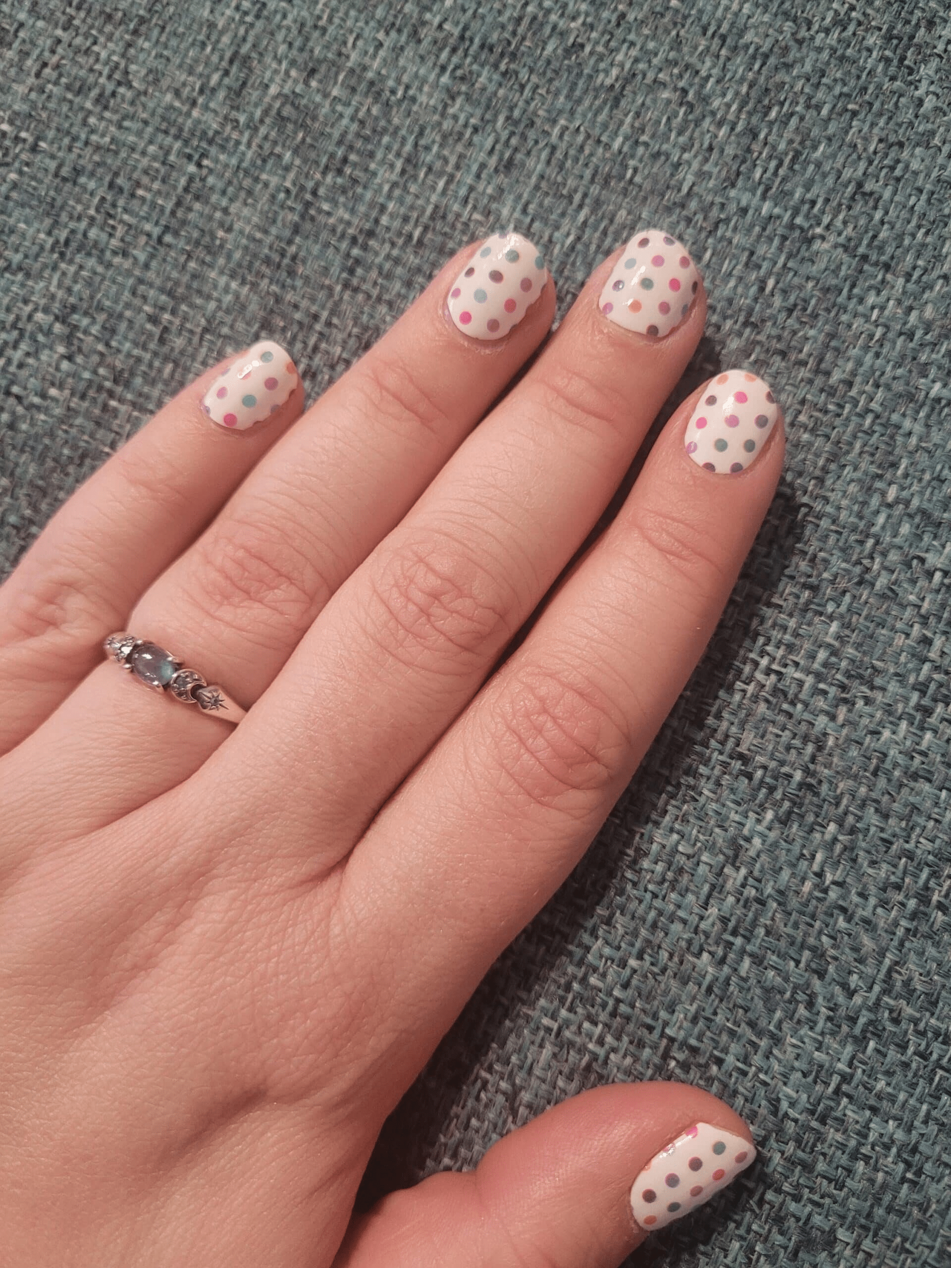 Holy Grail Nail Non-UV Nail Wraps Blooming Spots - Holy Classics (Non-UV Nail Wraps)