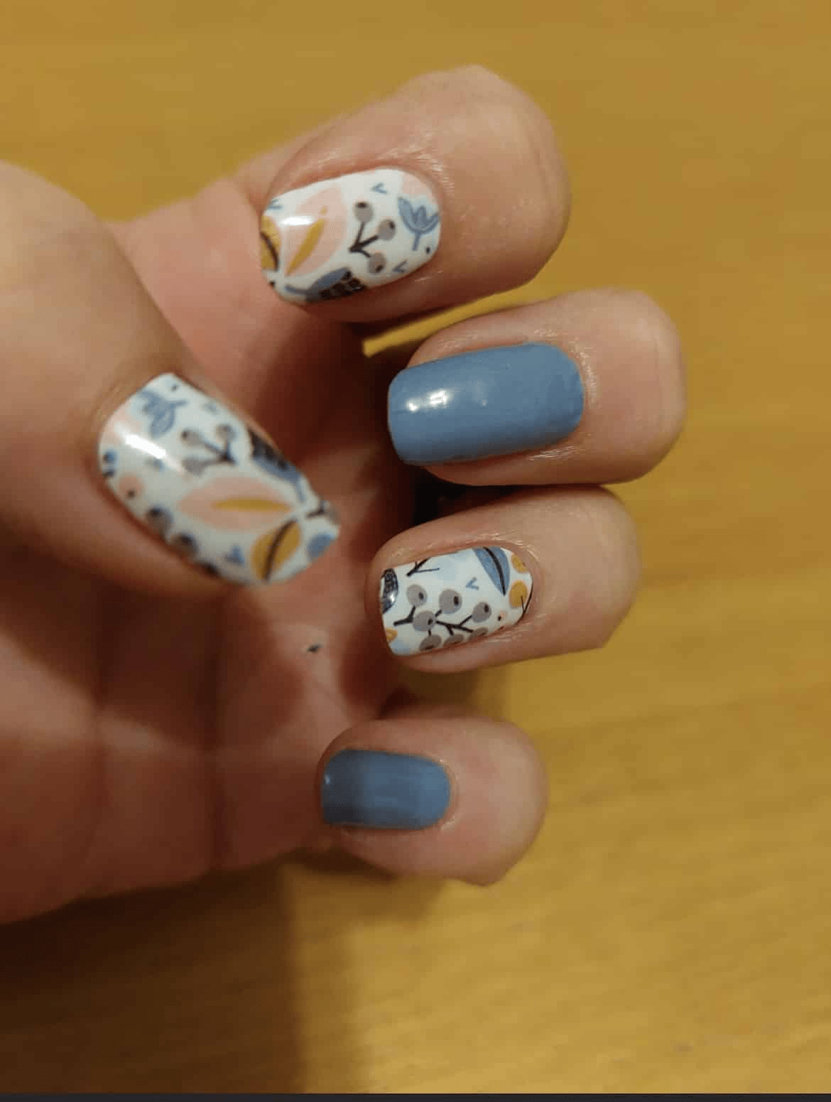 Holy Grail Nail Non-UV Nail Wraps Blue Forest - Holy Classics (Non-UV Nail Wraps)