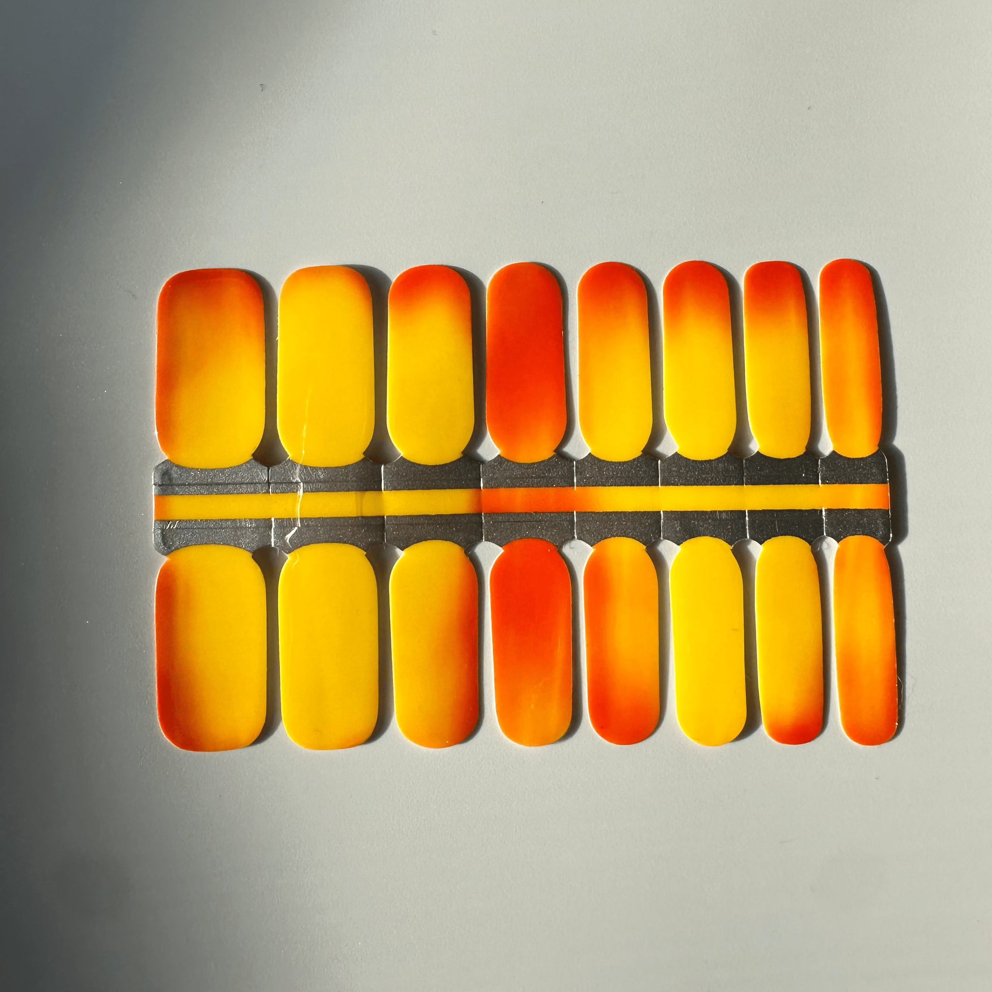 Holy Grail Nail Non-UV Nail Wraps Brick Mystique - Holy Classics (Non UV Nail Wraps)