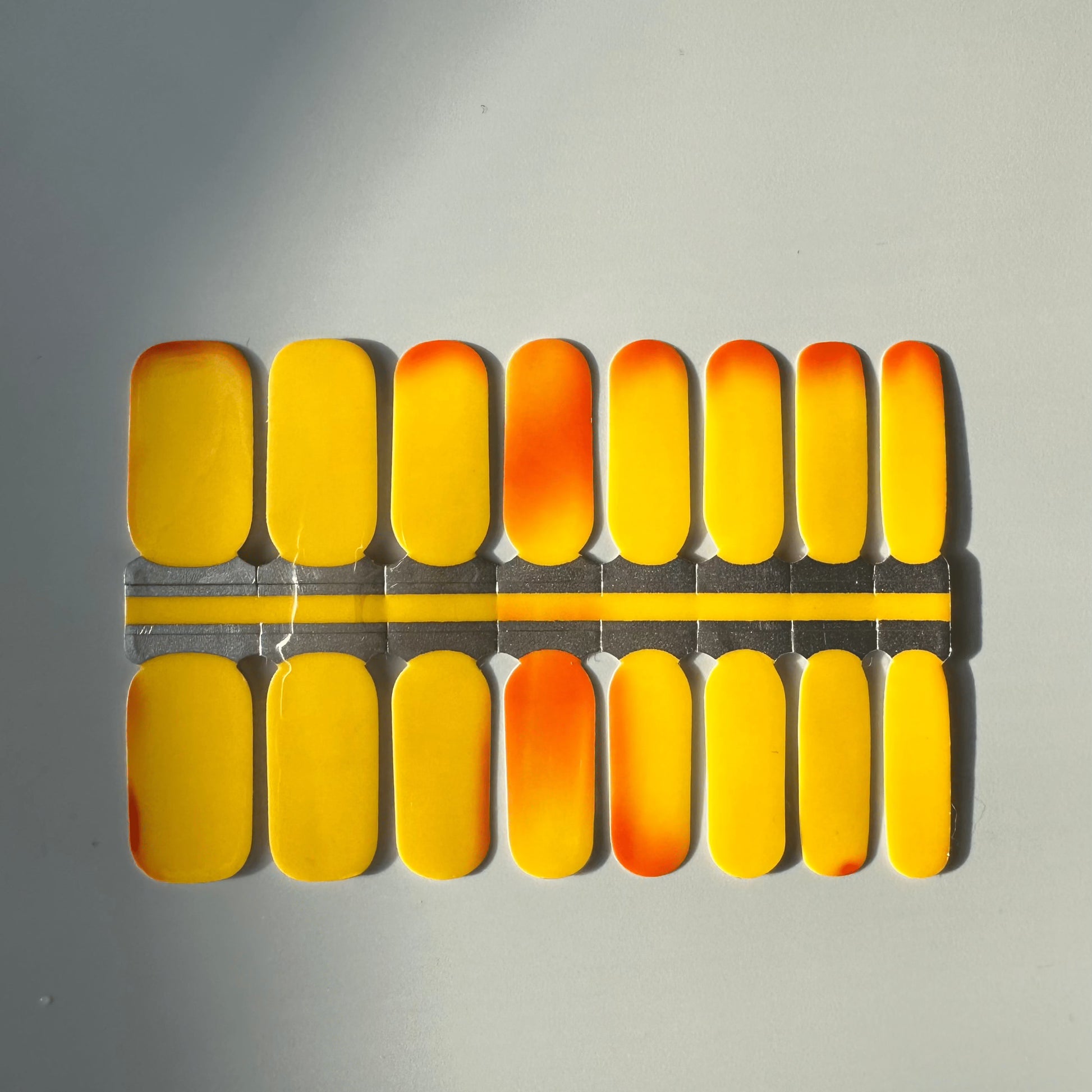 Holy Grail Nail Non-UV Nail Wraps Brick Mystique - Holy Classics (Non UV Nail Wraps)