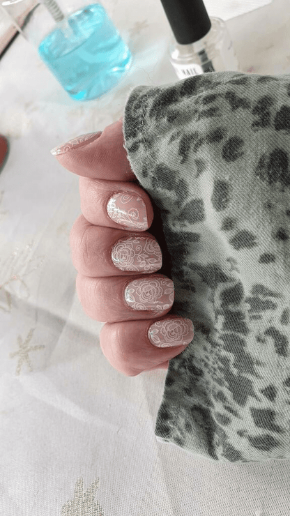 Holy Grail Nail Non-UV Nail Wraps Chantilly Lace (Part Transparent)- Holy Classics (Non-UV Nail Wraps)