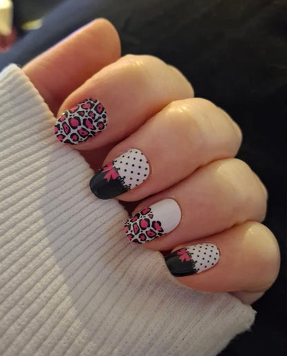 Holy Grail Nail Non-UV Nail Wraps Cute Kitten - Holy Classics (Non-UV Nail Wraps)