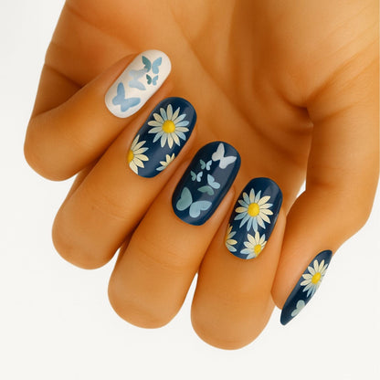 Holy Grail Nail Non-UV Nail Wraps Daisies (Non Glitter) - Holy Classics (Non-UV Nail Wraps)
