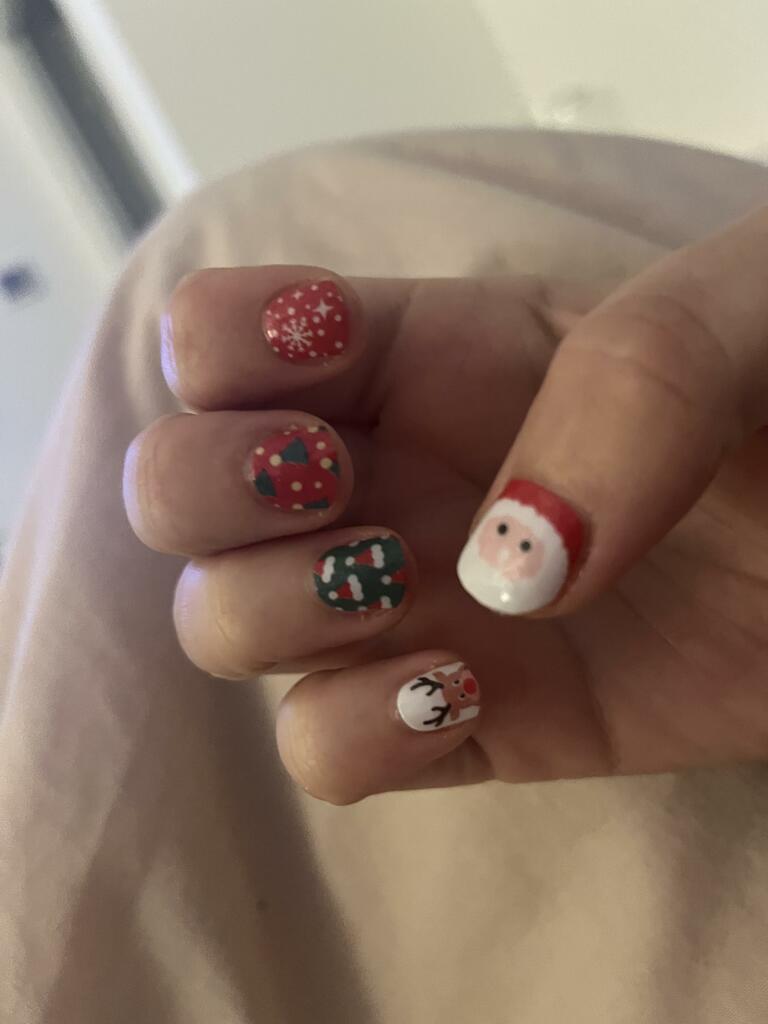 Holy Grail Nail Non-UV Nail Wraps Dashing Through the Snow - Holy Classics (Non-UV Nail Wraps)