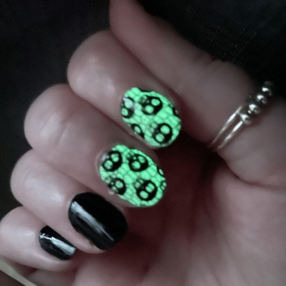 Holy Grail Nail Non-UV Nail Wraps Fishnet Skulls (Glow in the Dark) - Holy Classics (Non-UV Nail Wraps)