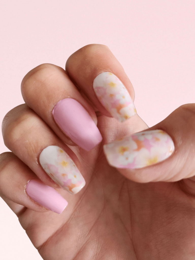 Holy Grail Nail Non-UV Nail Wraps Flower Burst - Holy Classics (Non-UV Nail Wraps)