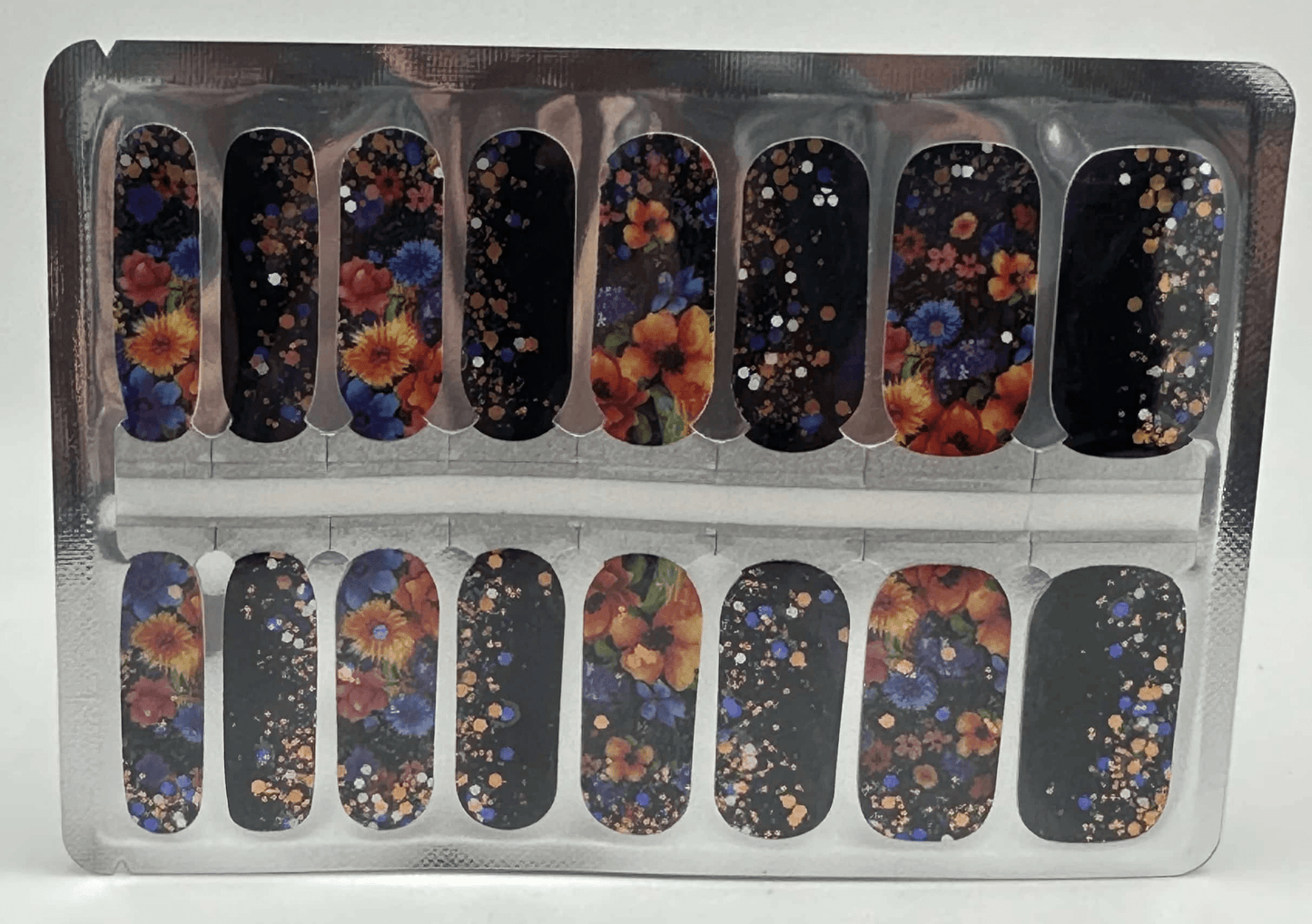 Holy Grail Nail Non-UV Nail Wraps Flower Vibe - Holy Classics (Non-UV Nail Wraps)