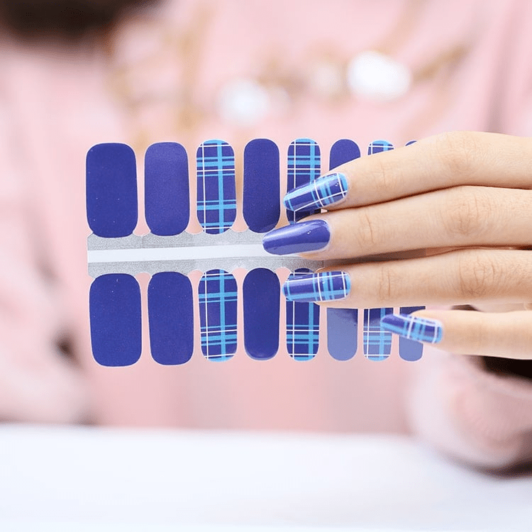 Holy Grail Nail Non-UV Nail Wraps Highland Blue - Holy Classics (Non-UV Nail Wraps)