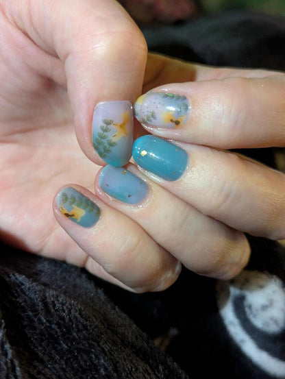 Holy Grail Nail Non-UV Nail Wraps Lady of the Lake - Holy Classics (Non-UV Nail Wraps)