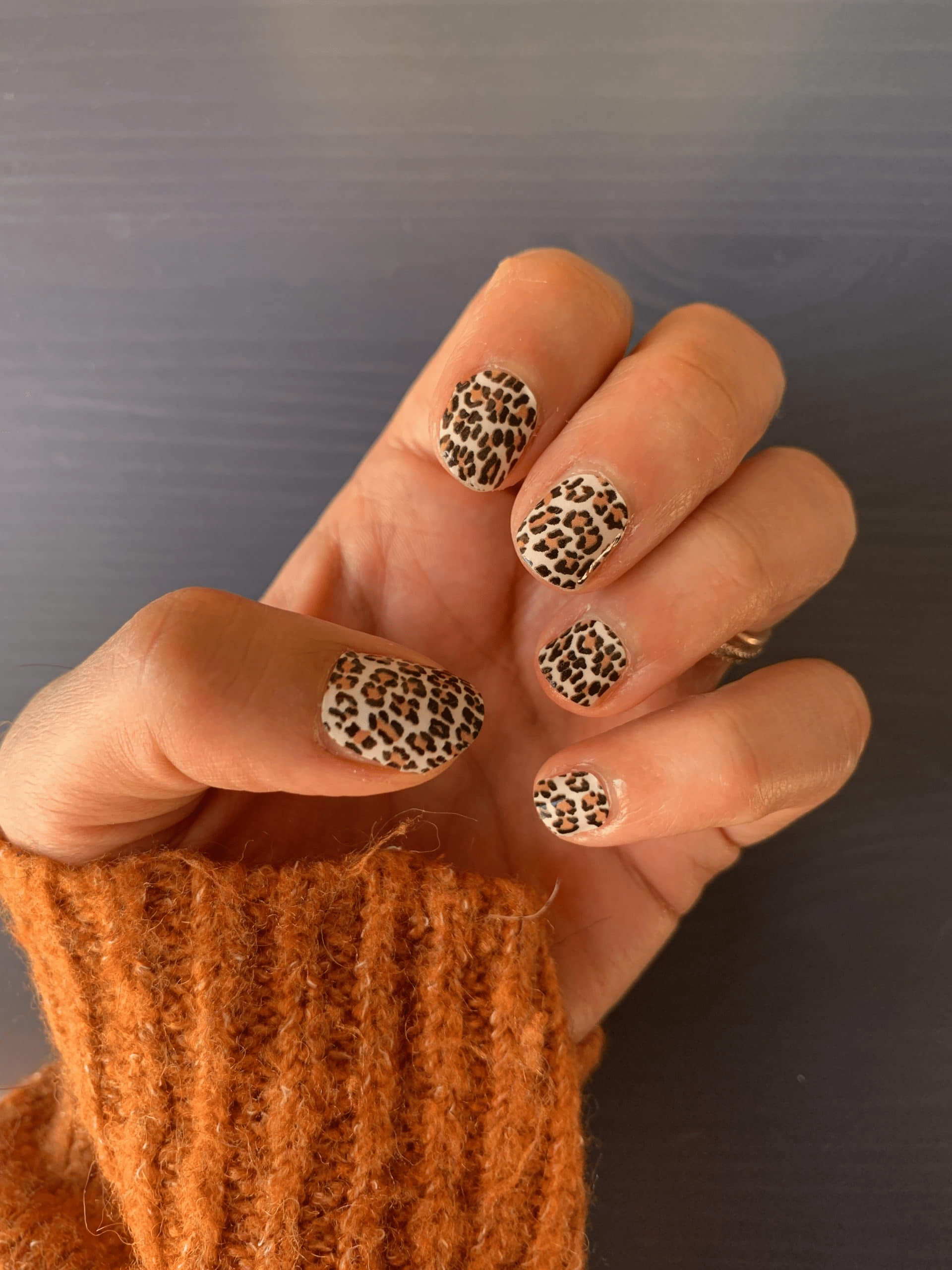 Holy Grail Nail Non-UV Nail Wraps Leo Leopard - Holy Classics (Non-UV Nail Wraps)