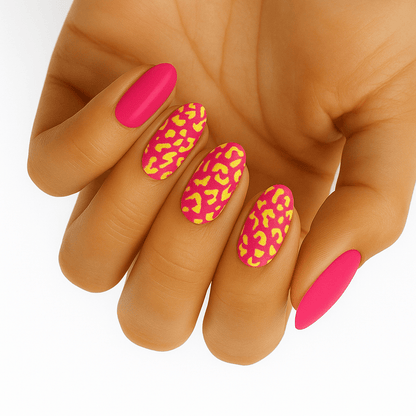 Holy Grail Nail Non-UV Nail Wraps Racy Leopard - Holy Classics (Non-UV Nail Wraps)