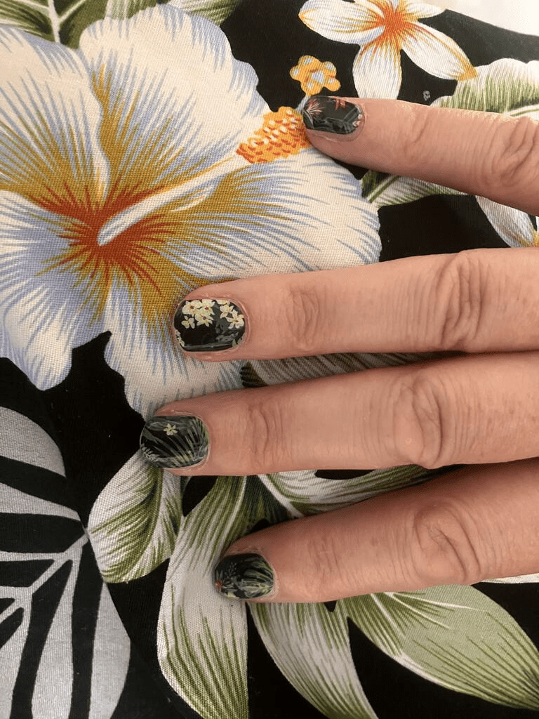 Holy Grail Nail Non-UV Nail Wraps Rumble in the Jungle - Holy Classics (Non-UV Nail Wraps)