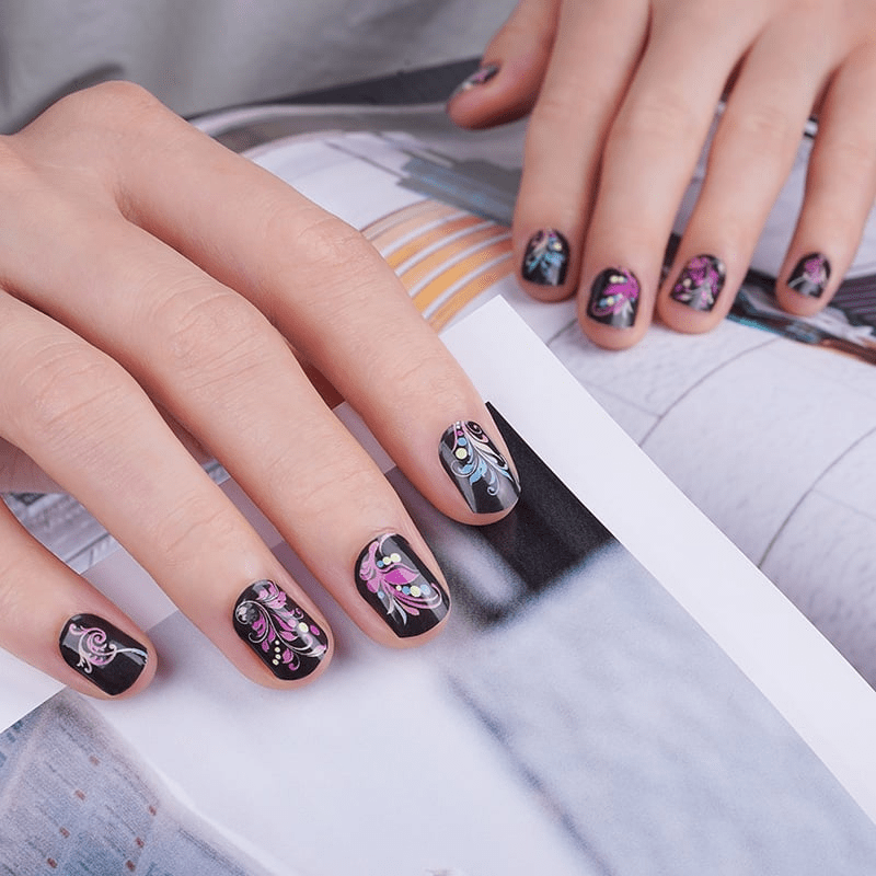 Holy Grail Nail Non-UV Nail Wraps Scandal - Holy Classics (Non-UV Nail Wraps)