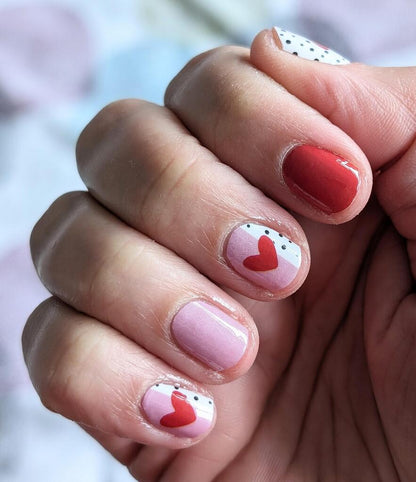 Holy Grail Nail Non-UV Nail Wraps Tainted Love - Holy Classics (Non-UV Nail Wraps)