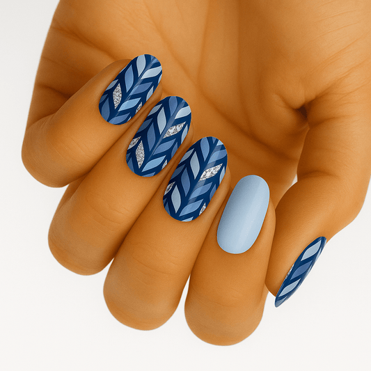 Holy Grail Nail Non-UV Nail Wraps Wavy Davy - Holy Classics (Non-UV Nail Wraps)