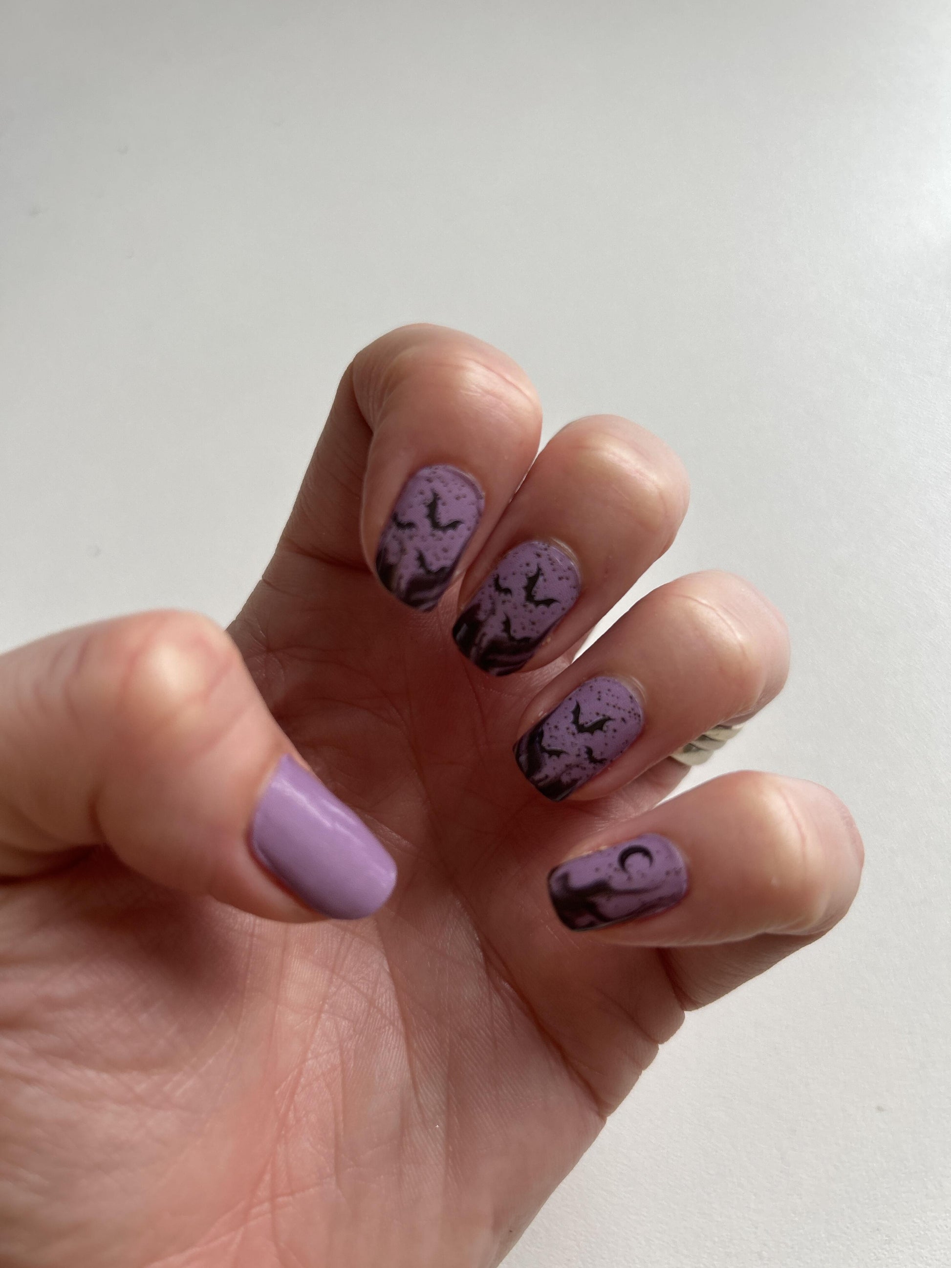 Holy Grail Nail Non-UV Nail Wraps Witching Hour - Holy Classics (Non-UV Nail Wraps)