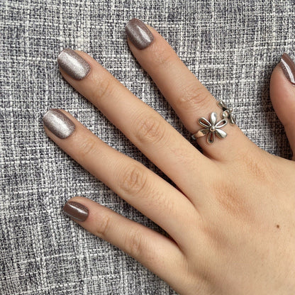 Holy Grail Nail press on After Dark (Cat's Eye) Soft Gel Press Ons (Extra Short Natural)