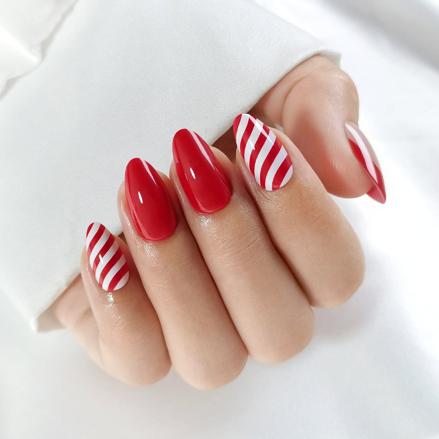 Holy Grail Nail press on Candy Shop