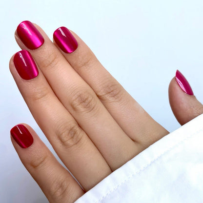 Holy Grail Nail press on Hot Trouble (Cat's Eye) - Soft Gel Press Ons (Extra Short Natural)