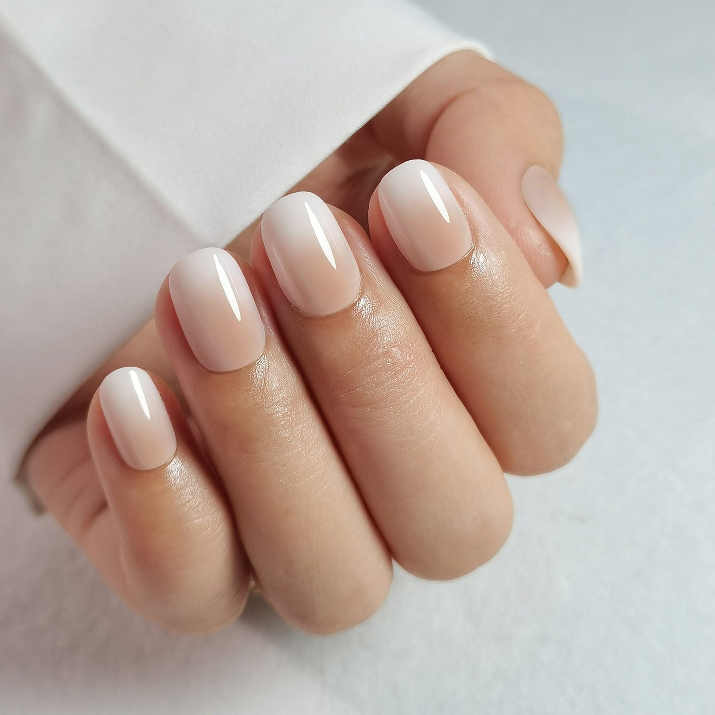 Holy Grail Nail press on Mellow