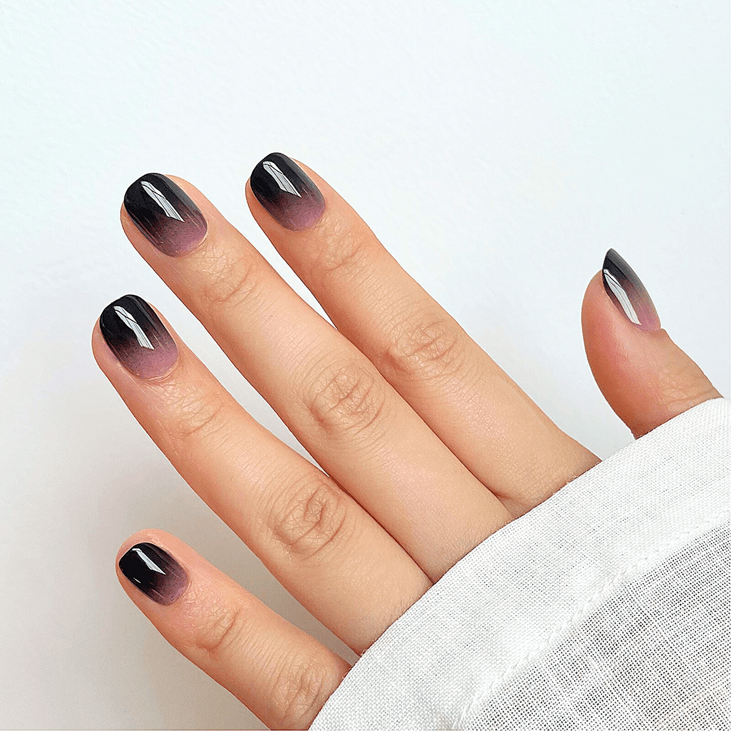 Holy Grail Nail press on No Mercy - Soft Gel Press Ons (Extra Short Natural)